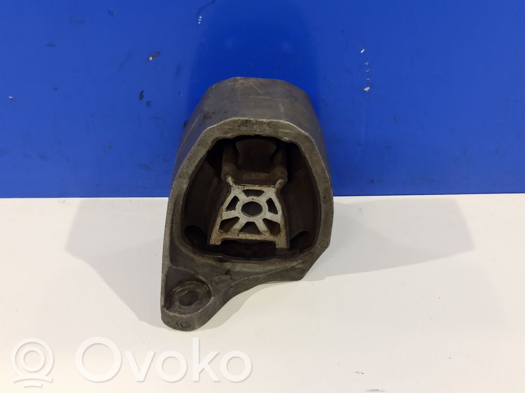 Engine mount bracket   31480564,31330592,31339953,31401144