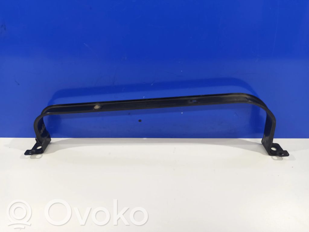 Volvo S60 Uchwyt / Mocowanie zbiornika paliwa 