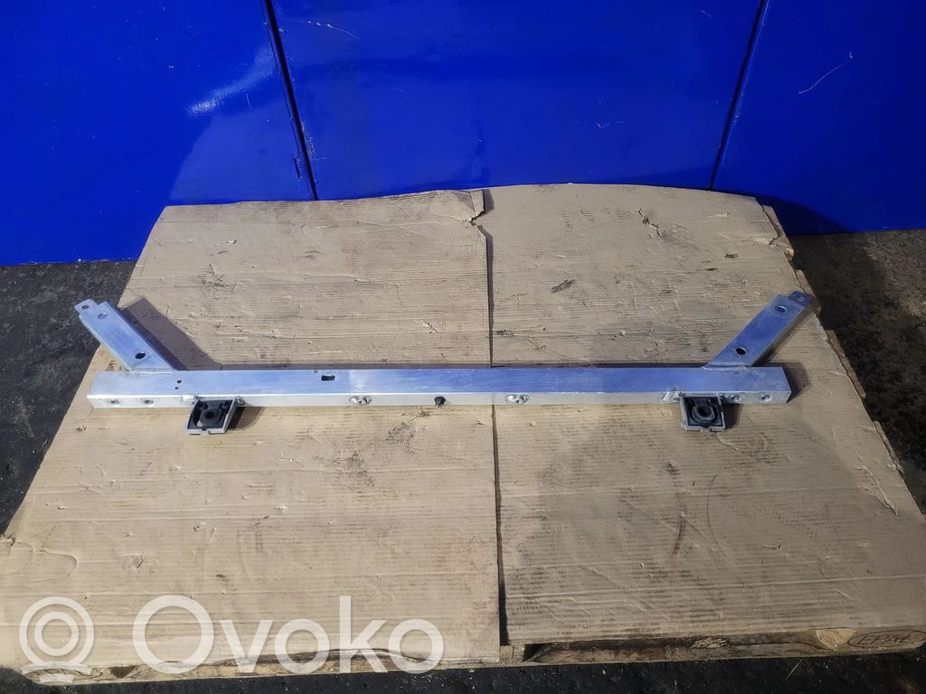 Volvo XC90 Staffa del pannello di supporto del radiatore parte superiore 