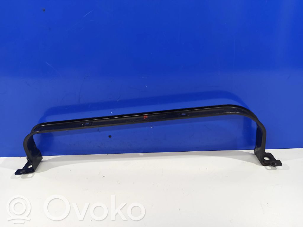 Volvo S60 Uchwyt / Mocowanie zbiornika paliwa 