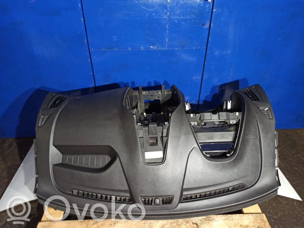 Ford Transit -  Tourneo Connect Panelis 