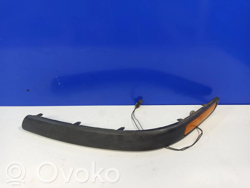 Volvo S40, V40 Front reflector 