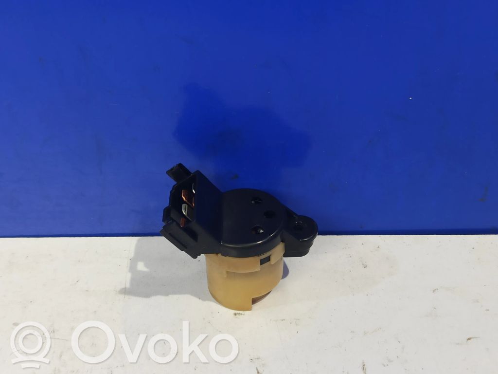 Mitsubishi Colt Ignition lock 