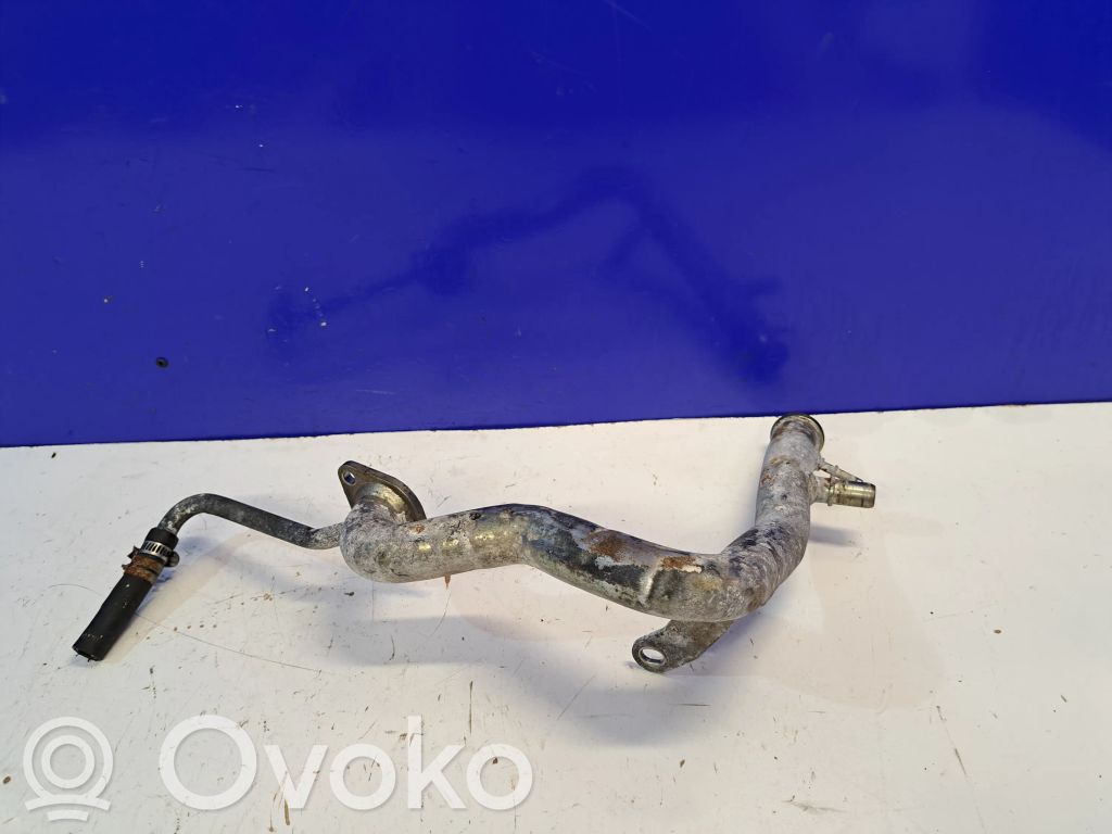 Volvo S60 Moottorin vesijäähdytyksen putki/letku 