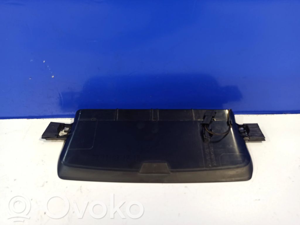 Saab 9-3 Ver1 Third/center stoplight 