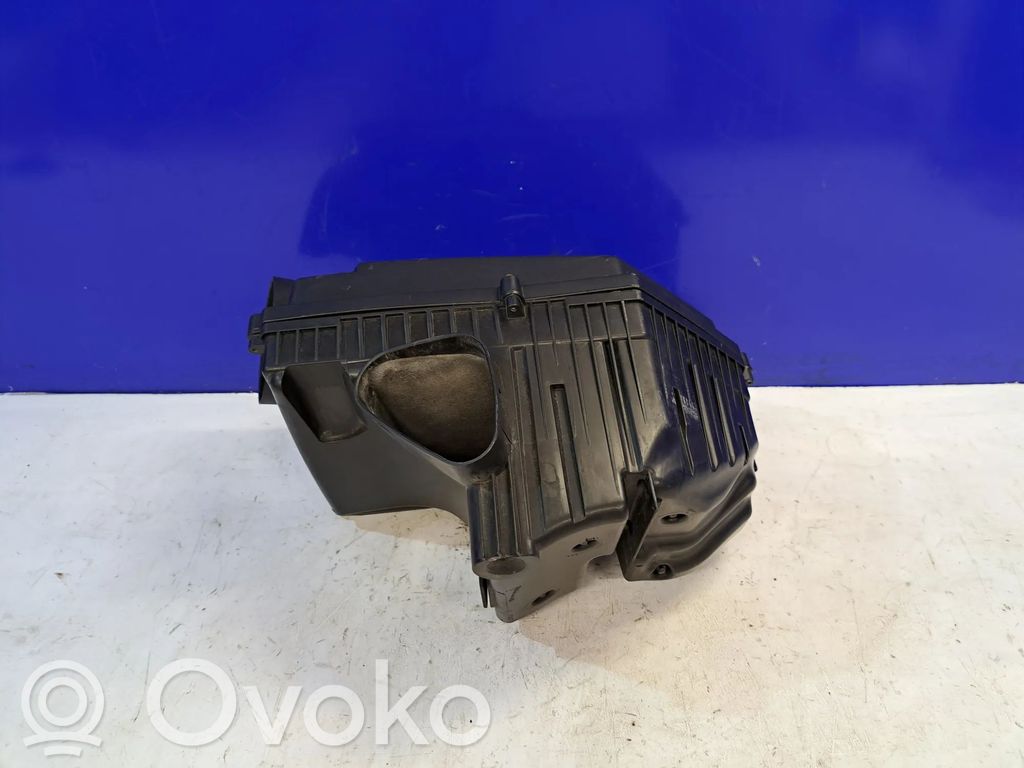 Volvo S80 Air filter box 