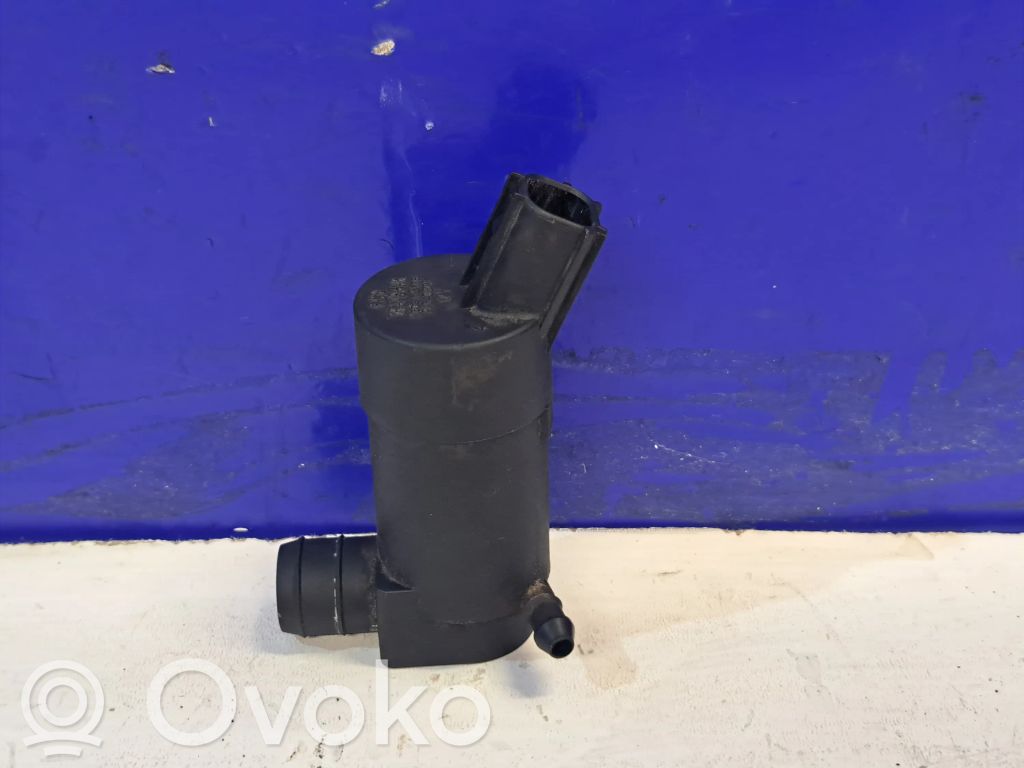 Volvo S80 Windscreen/windshield washer pump 