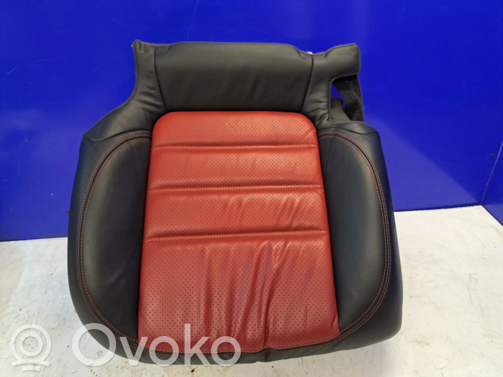 Takaistuin   7P5885376,7P5885376AK