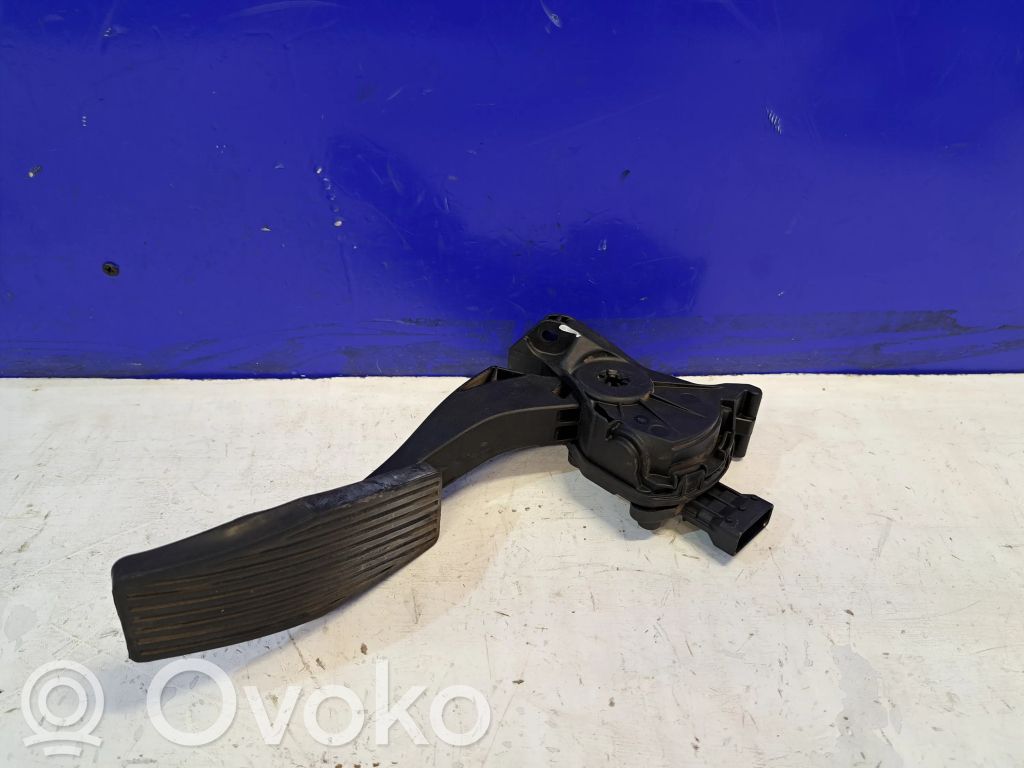 Accelerator throttle pedal   13272900,13237352,6PV00976500