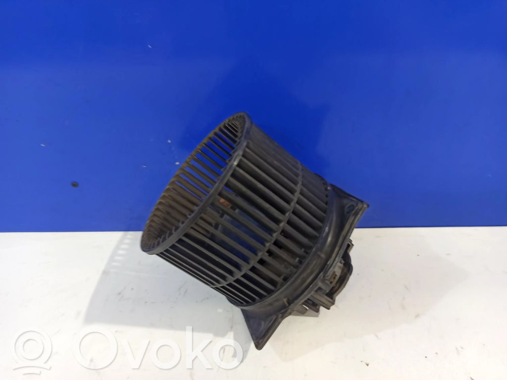 Saab 9-5 Pečiuko ventiliatorius/ putikas 