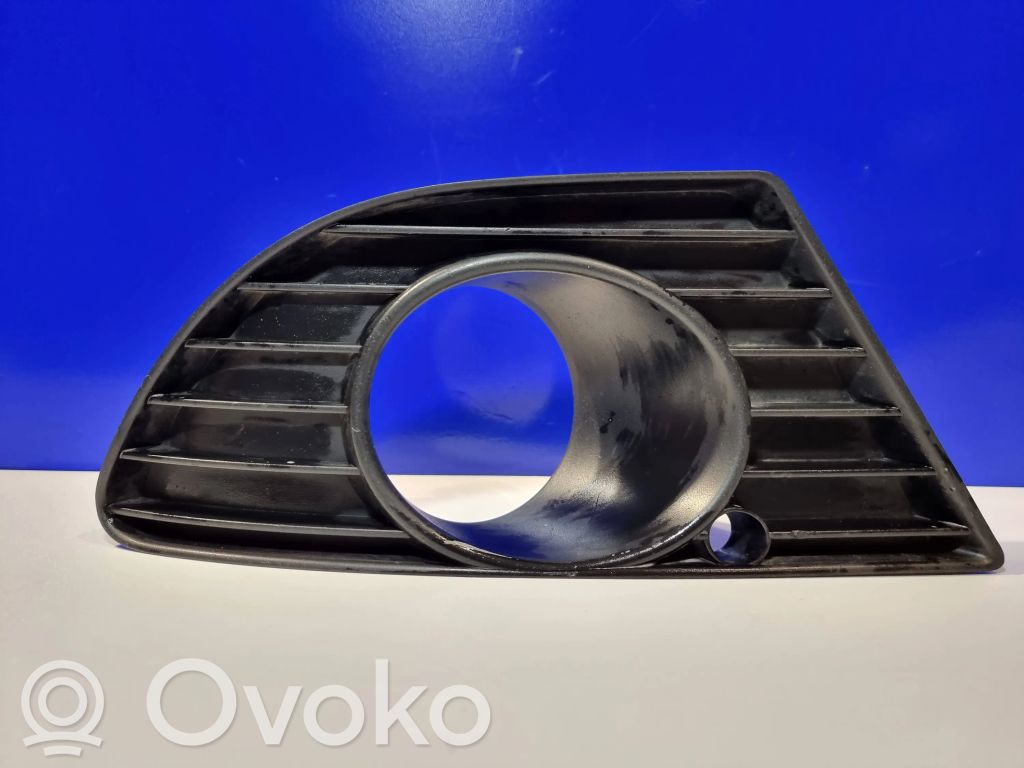 Saab 9-5 Etusäleikkö 