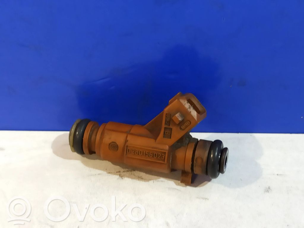 Saab 9-5 Inyector de combustible 