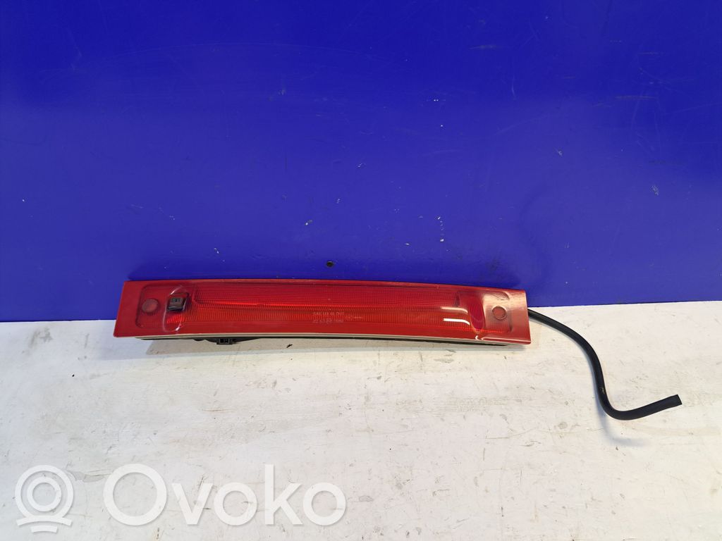 Volvo XC90 Third/center stoplight 