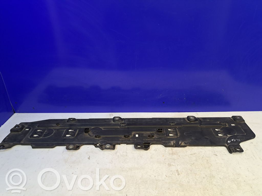 Volvo XC90 Kita dugno detalė 