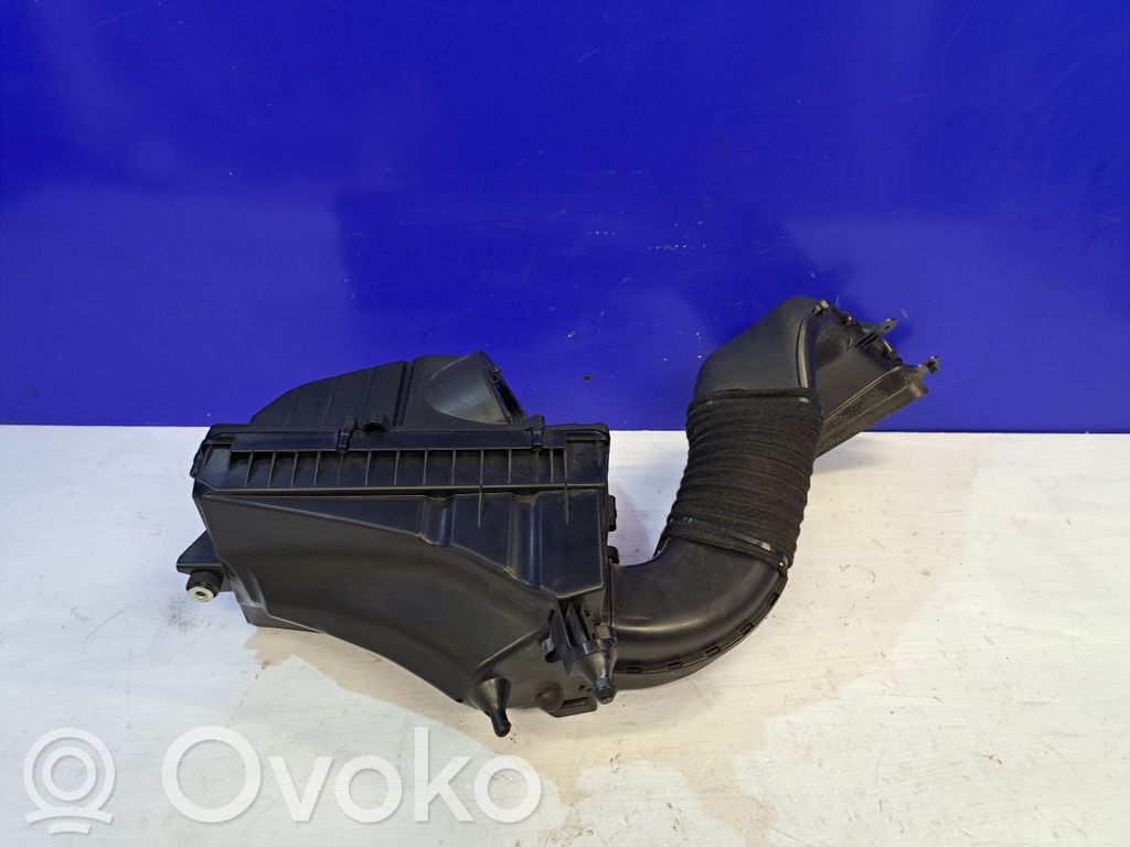 Boîtier de filtre à air   VP8X2U9A673DC,AW939A673AB