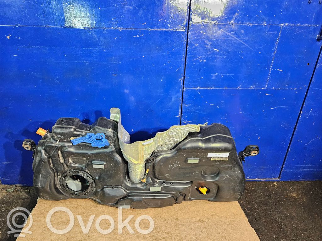 Volvo XC60 Polttoainesäiliö 