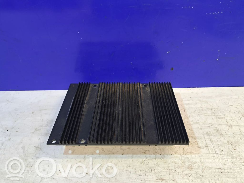 Volvo XC90 Skaņas pastiprinātājs 