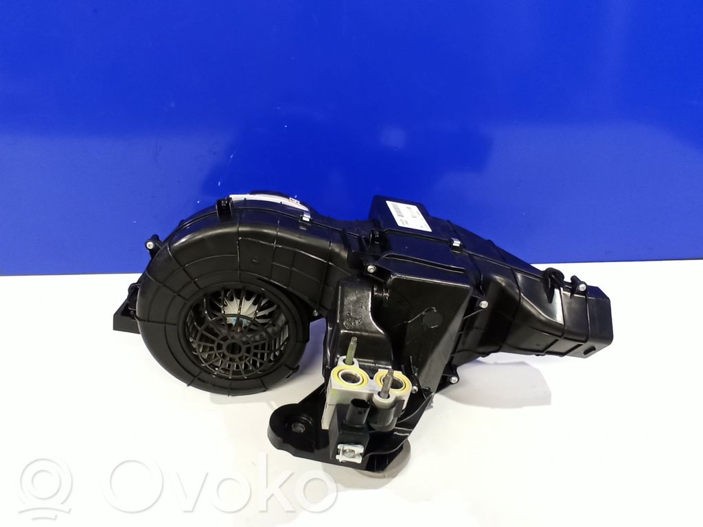 Volvo XC90 Wentylator nawiewu / Dmuchawa 