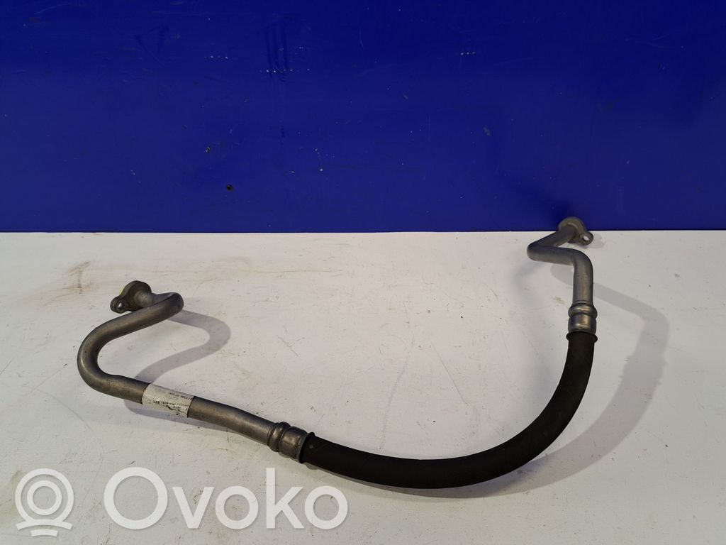 Ilmastointilaitteen putki (A/C)   31436536,31404241
