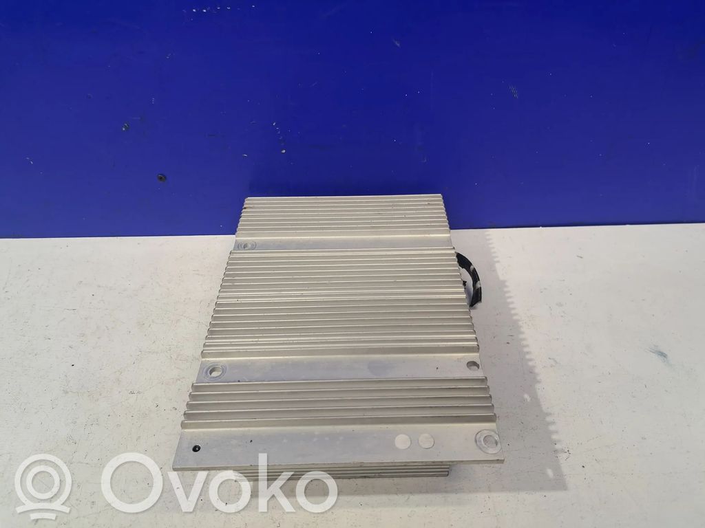 Volvo S40 Skaņas pastiprinātājs 