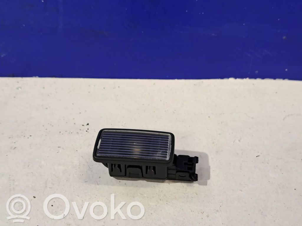 Front seat light   32289271