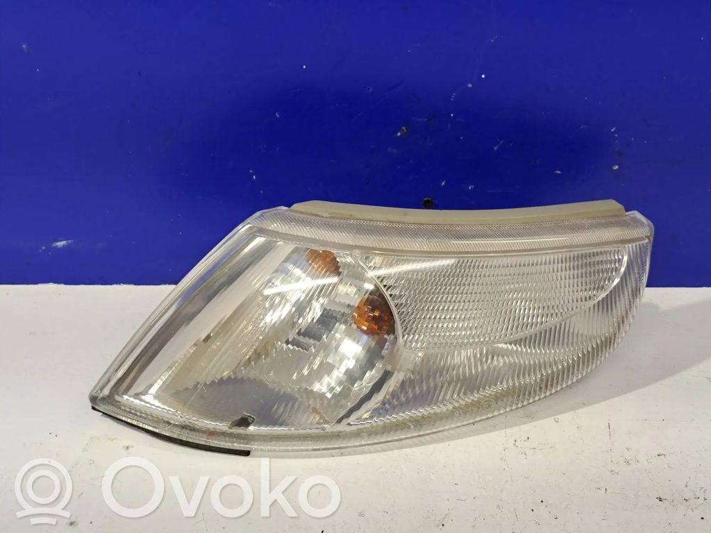 Saab 95 - 96 Front indicator light 