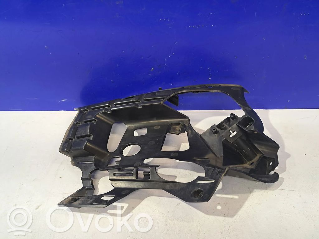 Volvo V60 Front bumper mounting bracket 