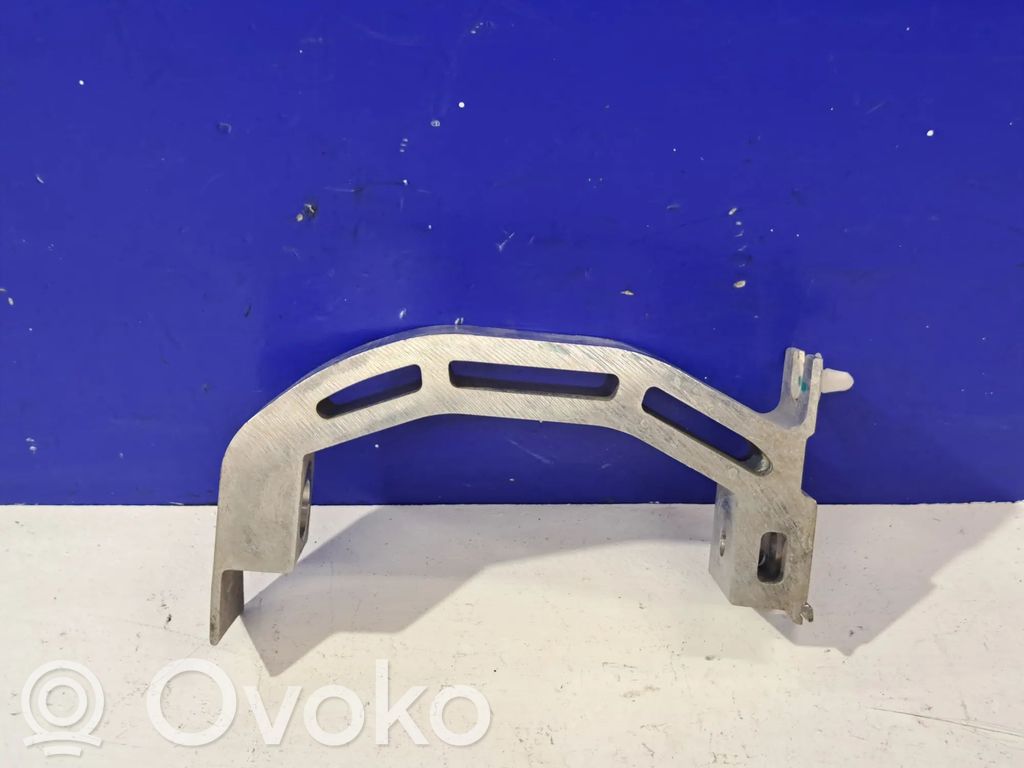 Polestar 2 Engine mounting bracket 