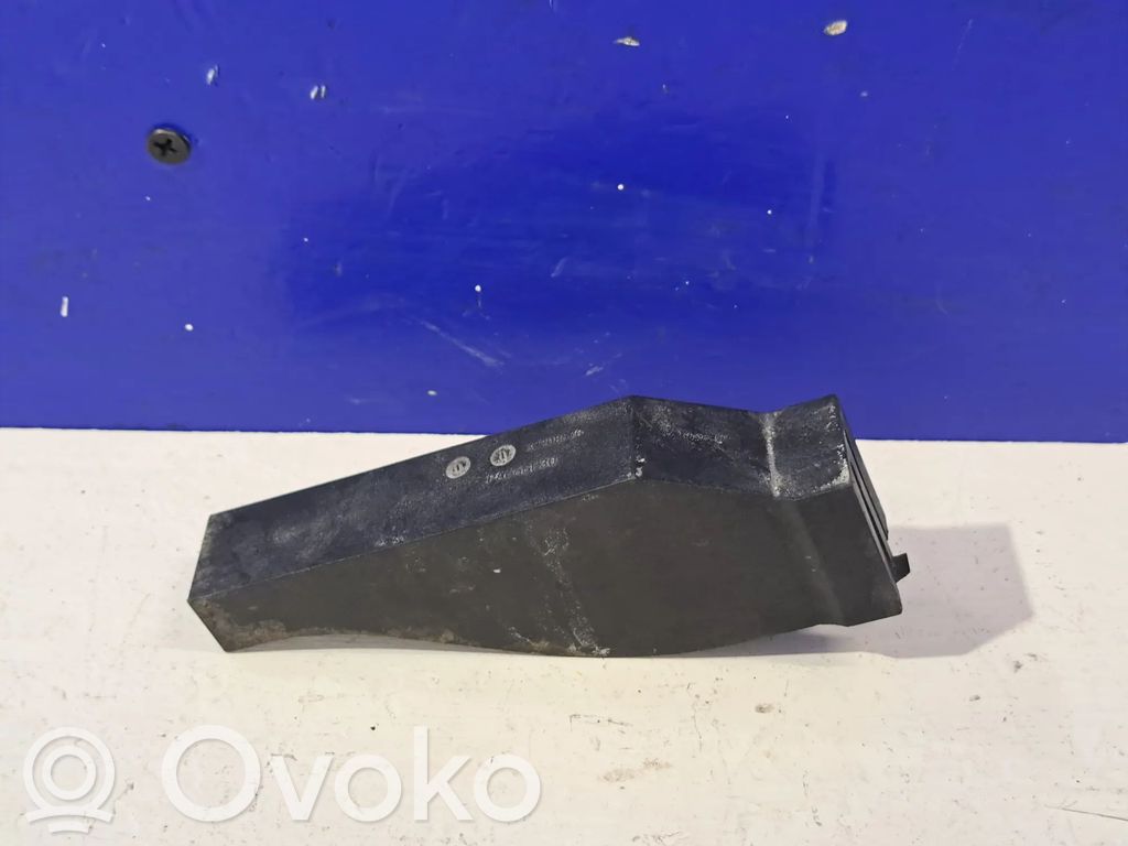 Polestar 2 Radiator support slam panel bracket 