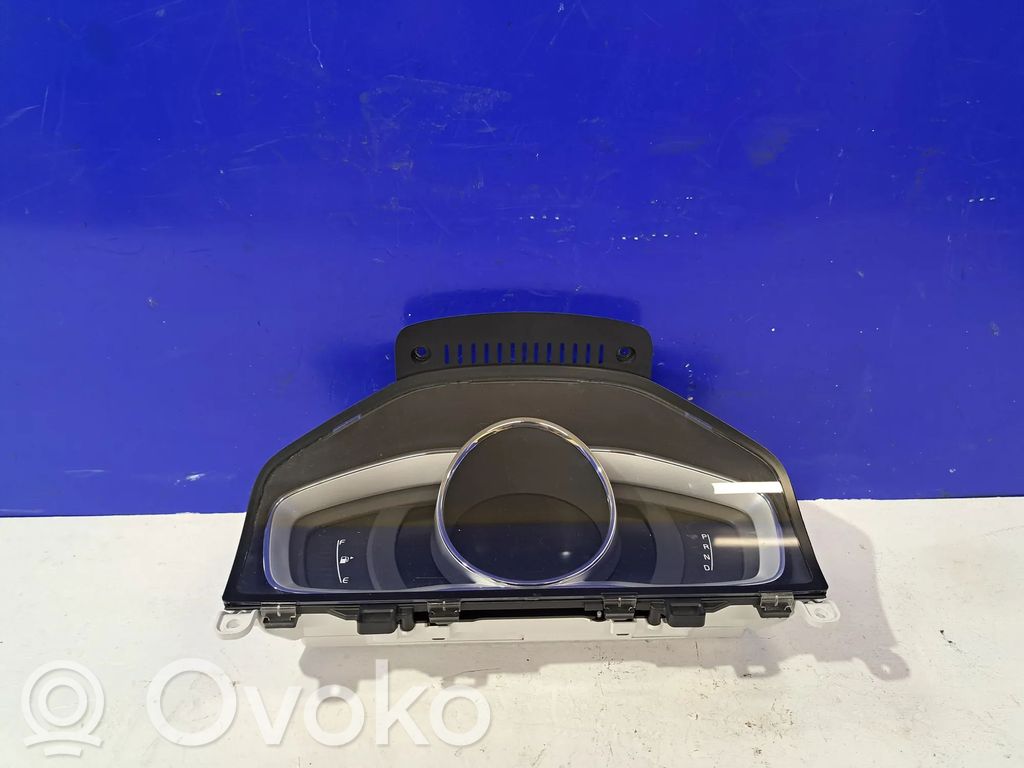 Volvo V60 Spidometras (prietaisų skydelis) 