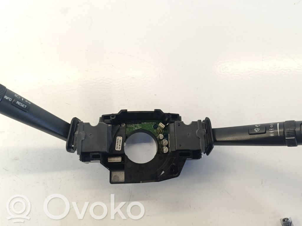 Volvo S60 Wiper turn signal indicator stalk/switch 
