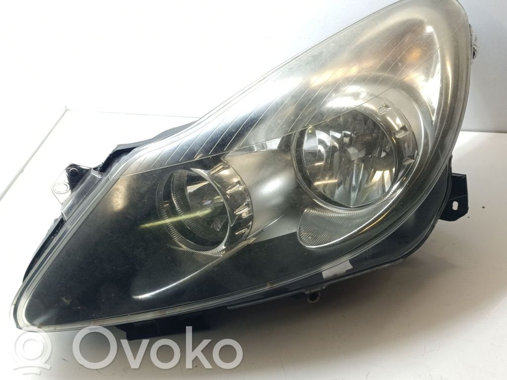 Opel Corsa D Scheinwerfer 