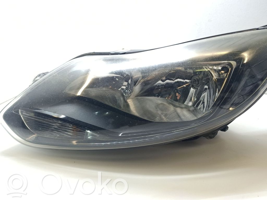 Headlight/headlamp   BM5113W030CF