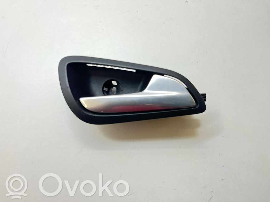 Ford Focus Front door interior handle 