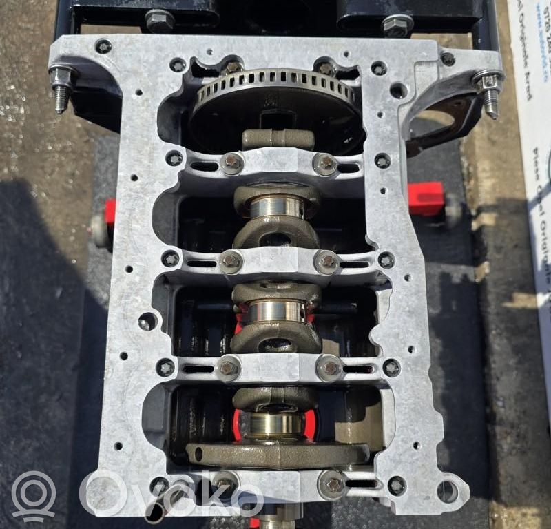 Opel Astra H Engine block 