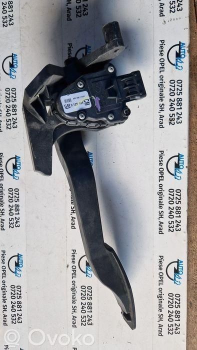 Opel Tigra A Accelerator throttle pedal 
