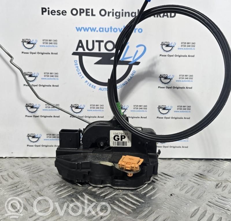 Opel Adam Front door lock 