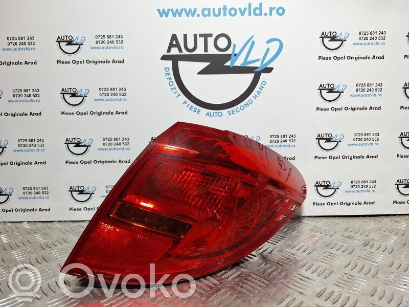 Opel Meriva B Lampa tylna 