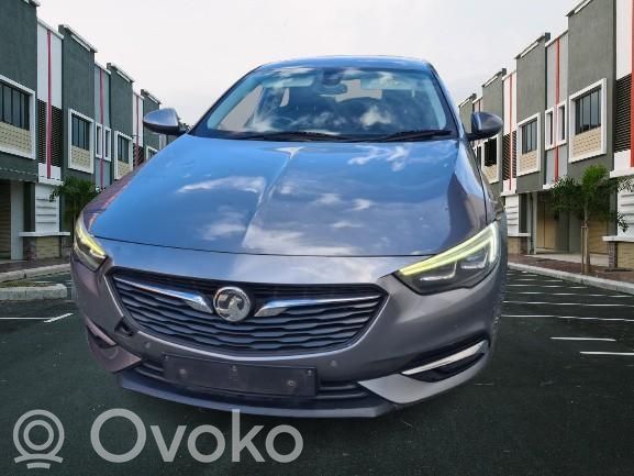 Opel Insignia B Sparnas 