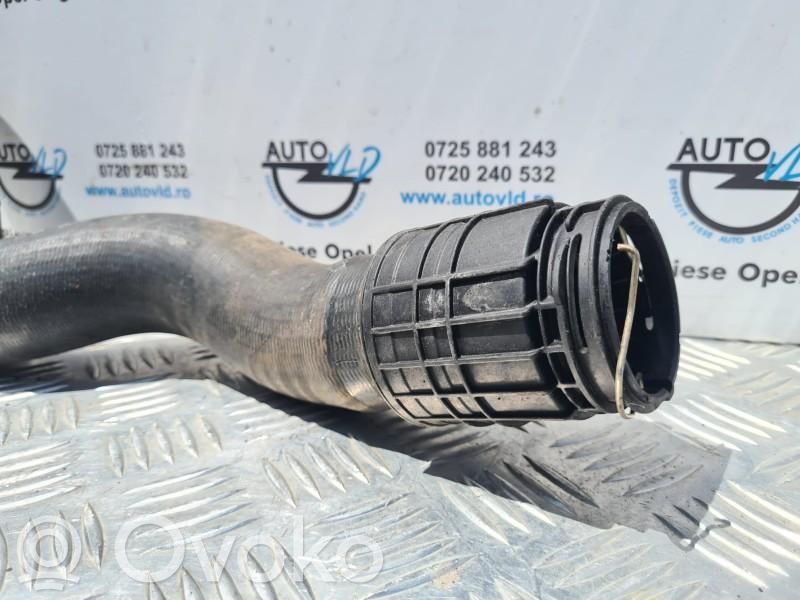 Opel Insignia B Furtun/conductă intercooler 