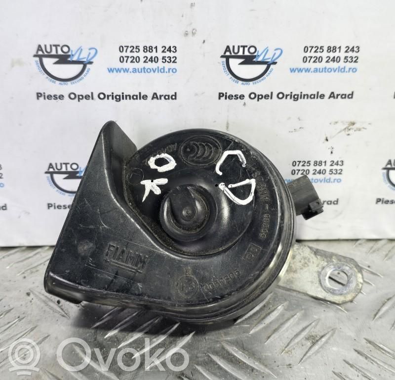 Opel Corsa D Äänimerkkilaite 