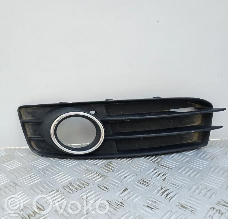 Audi A3 S3 8P Etusumuvalon ritilä 