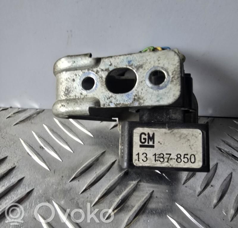 Opel Zafira B Sensor ESP de aceleración de frecuencia del intermitente 