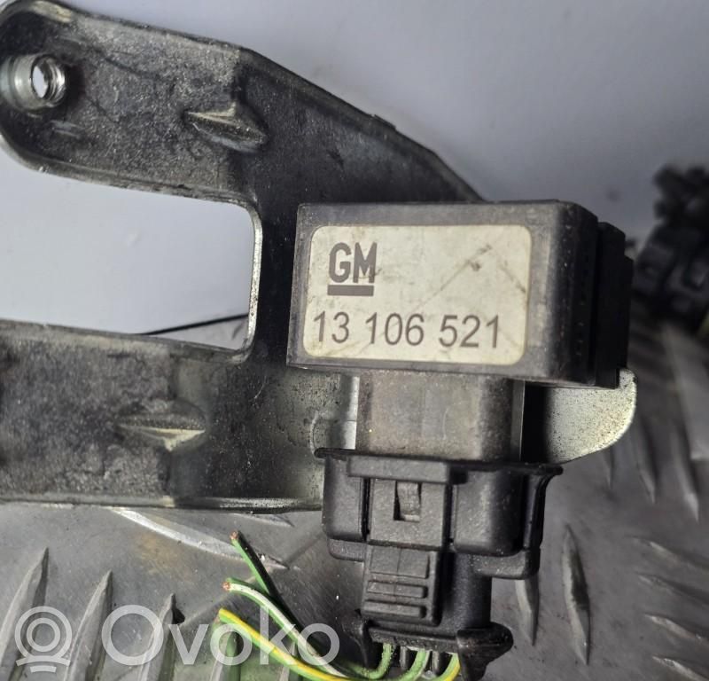Opel Astra H Airbag deployment crash/impact sensor 