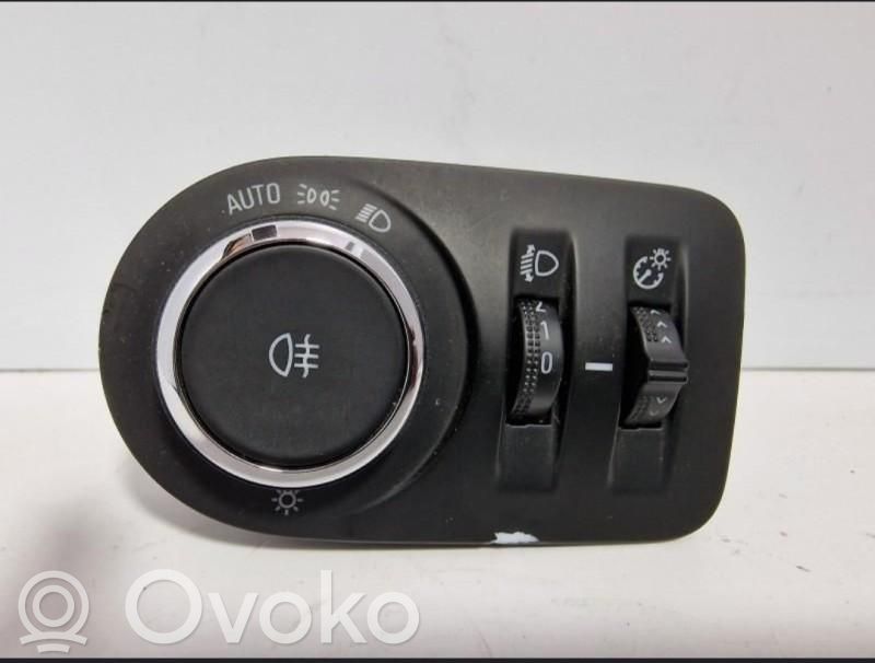 Opel Astra K Headlight level height control switch 