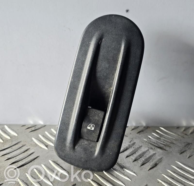 Opel Movano A Electric window control switch 