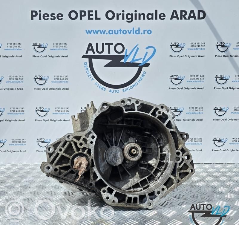 Opel Meriva B Cutie viteze manuală cu 5 trepte 