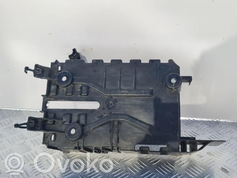 Opel Corsa E Kita kėbulo dalis 