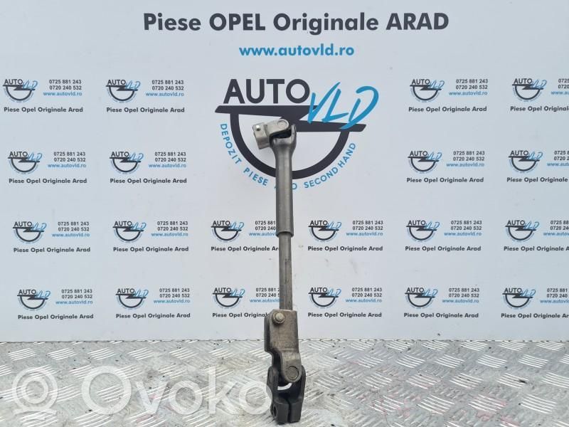Opel Corsa D Prop shaft universal joint 