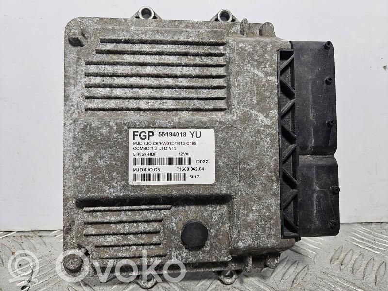 Блок управления двигателем ECU   55194018YU